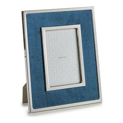 Blue velvet-effect photo frame with silver metal trim and an easel stand, for a 10 x 15 cm photo